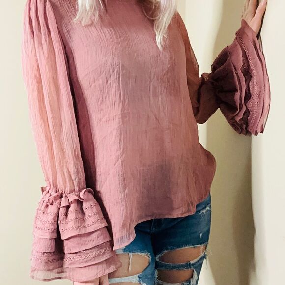 Stellah dusty pink/rose layered semi-sheer exaggerated ruffle bell sleeve blouse - Picture 4 of 12